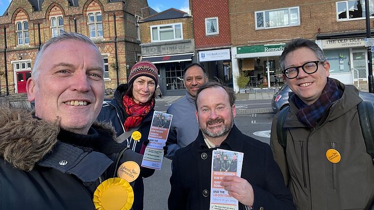 IsleeworthActionwithGareth